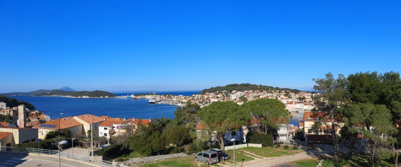 Beautiful View Apartment With Garage Space Mali Losinj Exterior photo