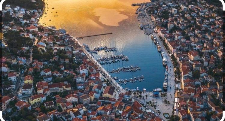 Beautiful View Apartment With Garage Space Mali Losinj Exterior photo
